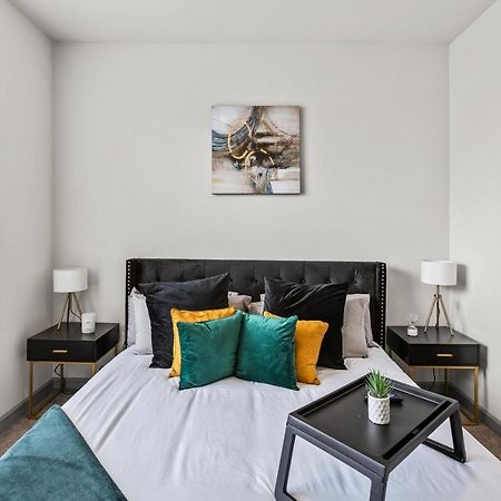 Luxury Apartment With King Bed And Pool And Free Parking 4 Хьюстон Экстерьер фото