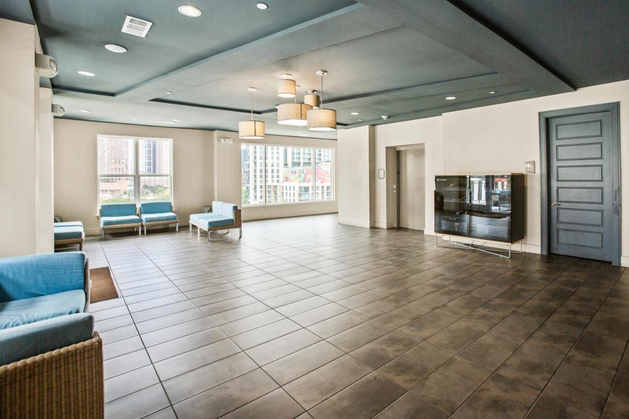 Luxury Apartment With King Bed And Pool And Free Parking 4 Хьюстон Экстерьер фото